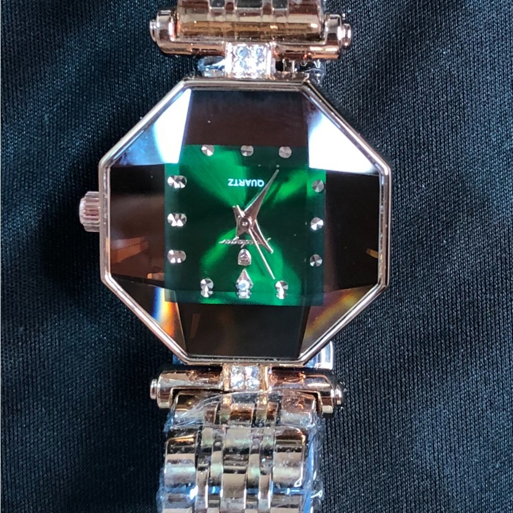 Poedagar Diamond Watch - new unused and working
